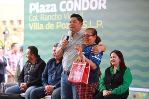 Ricardo Gallardo lleva más infraestructura urbana a Villa de Pozos