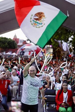 San Luis Capital estalla de orgullo mundialista con el pase de México a octavos