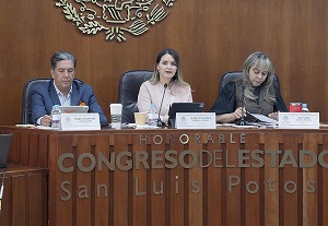 Se  instala formalmente  la Comisión Especial de Atención a Periodistas de la LXIV Legislatura