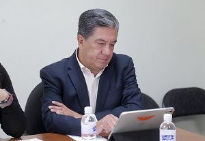 Presenta Marco Antonio Gama iniciativa para la Obra Publica considere la inclusión del Escalón Universal