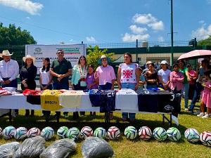 Se rehabilito y entregó la unidad deportiva del municipio de Aquismón