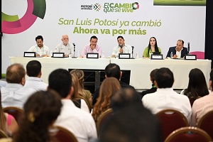 El Gobernador Ricardo Gallardo reúne a su Gabinete para evaluar sus resultados