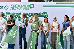 Ricardo Gallardo entrega 2 mil luminarias para modernizar alumbrado de Ciudad Valles