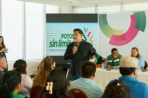 El Gobernador Ricardo Gallardo amplía Programas Sociales en la capital y  Villa de Pozos