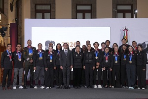 Presidenta Claudia Sheinbaum: aumento de becas a deportistas Mexicanos en reconocimiento a su participación histórica de Juegos Centroamericanos y del Caribe Santo Domingo 2026