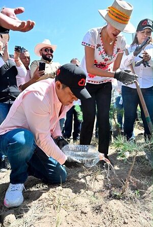 Ricardo Gallardo garantiza protección de la Sierra de San Miguelito