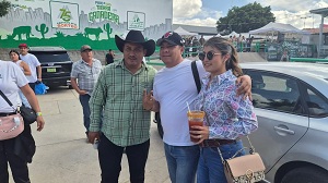 Ricardo Gallardo destaca calidad del ganado potosino en Fenapo 2026