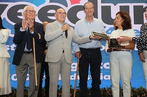 Vicente Fox resalta visión de San Luis Capital para impulsar la vinculación empresarial