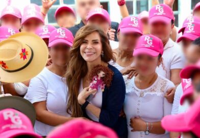 El Gobernador Ricardo Gallardo y Gloria Trevi llevan esperanza a La  Pila