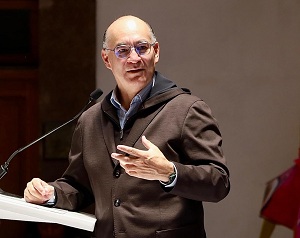 Enrique Galindo destaca programas y acciones que transforman vidas en San Luis Capital