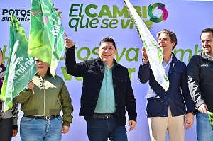 El Gobernador Ricardo Gallardo tiene como prioridad más obras y Programas Sociales