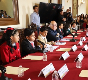 La voz de los niños se escucha en el Cabildo Infantil de San Luis capital                                                                                