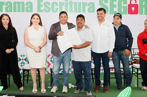 El Gobernador Ricardo Gallardo lleva Obras Viales ,Deportivas y Certeza Patrimonial a la Huasteca y Región Media