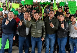 El Gobernador Ricardo Gallardo entrega nuevas  calles en Villa de Reyes